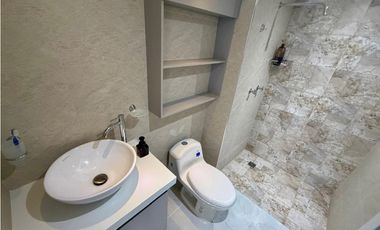 SE VENDE APARTAMENTO EN EL LAGUITO