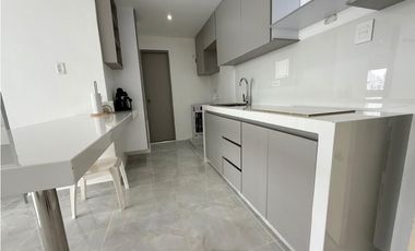 SE VENDE APARTAMENTO EN EL LAGUITO