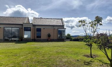 Casa campestre en venta en unidad cerrada via San Antonio la ceja