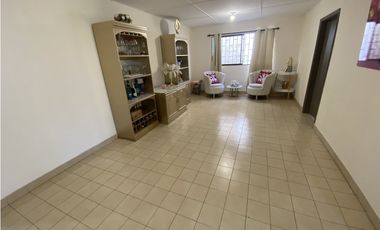 Casa en arriendo La Cumbre