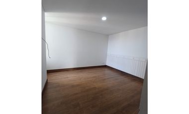 Venta de moderno apartamento en Sabaneta