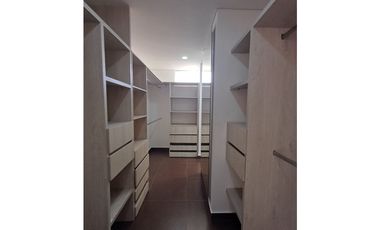 Venta de moderno apartamento en Sabaneta