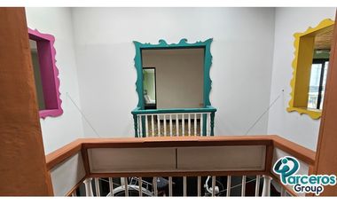 HABITACION VACACIONAL IDEAL PARA PAREJAS, PISO 1, CIRCUNVALAR