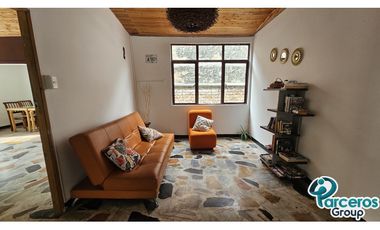 HABITACION VACACIONAL IDEAL PARA PAREJAS, PISO 1, CIRCUNVALAR