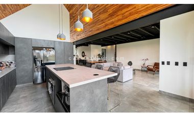 Casa Campestre con Diseño Nórdico Oriente Antioqueño