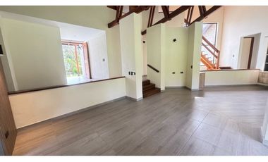 Casa finca campestre en venta sector el Yarumo vía San Antonio la ceja