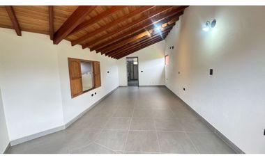 Casa finca campestre en venta sector el Yarumo vía San Antonio la ceja