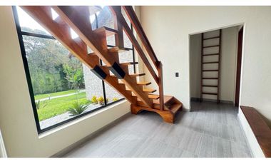 Casa finca campestre en venta sector el Yarumo vía San Antonio la ceja