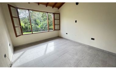 Casa finca campestre en venta sector el Yarumo vía San Antonio la ceja