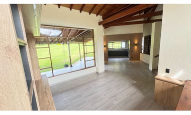 Casa finca campestre en venta sector el Yarumo vía San Antonio la ceja