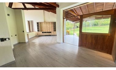 Casa finca campestre en venta sector el Yarumo vía San Antonio la ceja