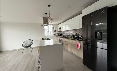 Apartamento en arriendo, Avenida Alberto Mendoza, Manizales