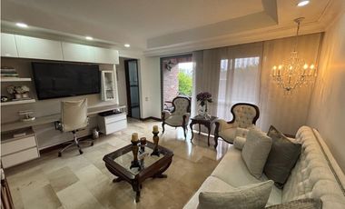 VENTA DE LUJOSA CASA EN EXCLUSIVA UNIDAD CERRADA EN EL POBLADO