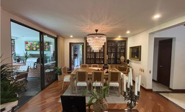 VENTA DE LUJOSA CASA EN EXCLUSIVA UNIDAD CERRADA EN EL POBLADO