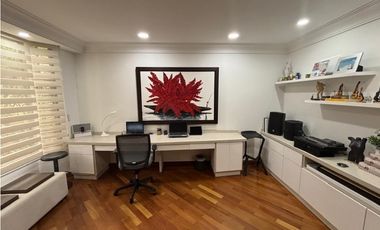 VENTA DE LUJOSA CASA EN EXCLUSIVA UNIDAD CERRADA EN EL POBLADO