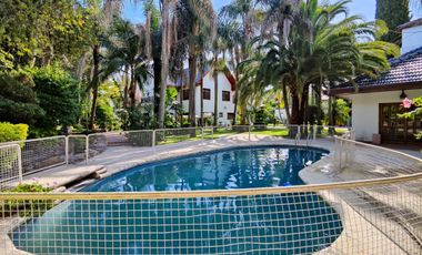 CASA 7 AMBIENTES VENTA RANELAGH JARDIN POR INOMATA