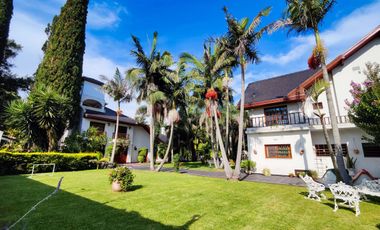 CASA 7 AMBIENTES VENTA RANELAGH JARDIN POR INOMATA