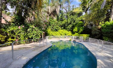 CASA 7 AMBIENTES VENTA RANELAGH JARDIN POR INOMATA