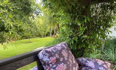 Casa en Arriendo en HERMOSA Y COMODA PROPIEDAD EN ARRIENDO DIARIO UBICADA EN MAITENCILLO 5 DORMITORIOS 4 BAÑOS