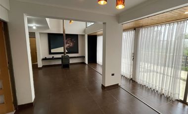 Casa en Arriendo en Sector Teniente Serrano