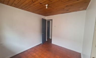 Casa en Arriendo en Población Cuadra