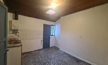 Casa en Arriendo en Población Cuadra