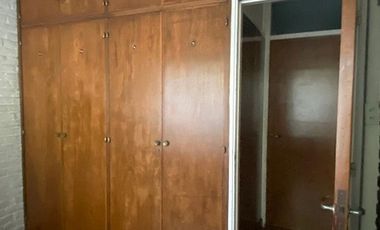 VENTA Casa 4 Dormitorios. Cochera - Parque