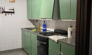 VENTA Casa 4 Dormitorios. Cochera - Parque