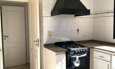 Alquiler casa a laguna Las Glorietas, Nordelta