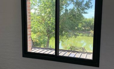 Alquiler casa a laguna Las Glorietas, Nordelta