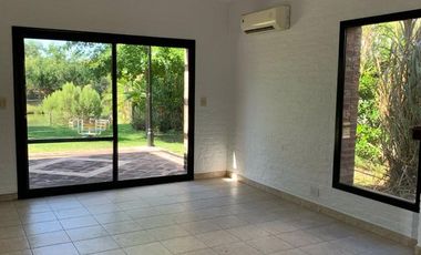 Alquiler casa a laguna Las Glorietas, Nordelta