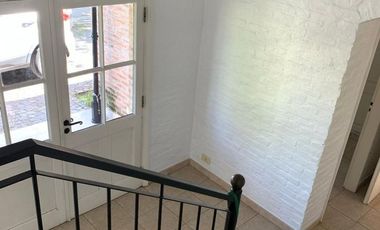 Alquiler casa a laguna Las Glorietas, Nordelta