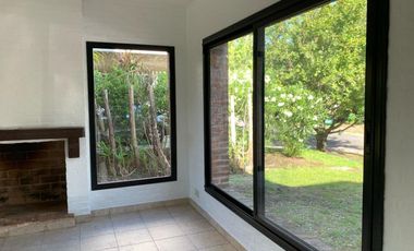 Alquiler casa a laguna Las Glorietas, Nordelta