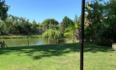 Alquiler casa a laguna Las Glorietas, Nordelta