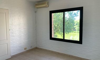 Alquiler casa a laguna Las Glorietas, Nordelta