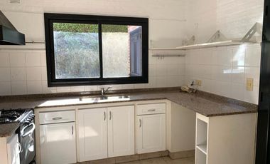 Alquiler casa a laguna Las Glorietas, Nordelta