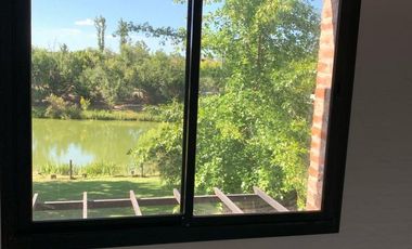 Alquiler casa a laguna Las Glorietas, Nordelta