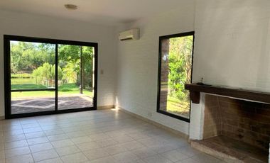 Alquiler casa a laguna Las Glorietas, Nordelta