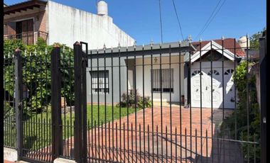 Chalet en venta en Temperley Este