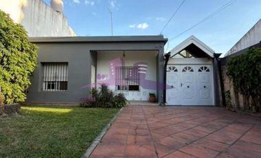 Chalet en venta en Temperley Este