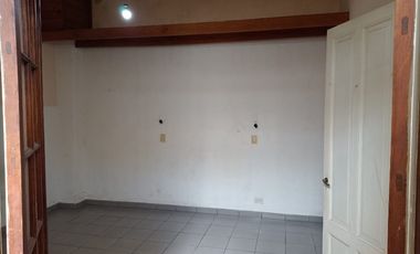 Departamento Tipo Casa en alquiler en Villa Dominico