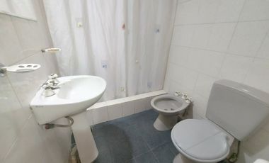 Casa PH en alquiler en Lanus Oeste