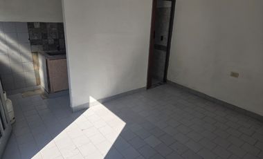 Monoambiente en alquiler en Villa Luzuriaga