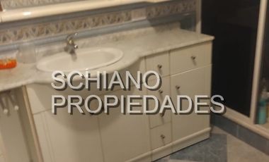 Casa en venta en Quilmes Este