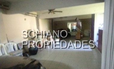 Casa en venta en Quilmes Este