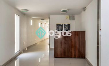 Departamento amoblado en venta de 2 dormitorios en Macrocentro