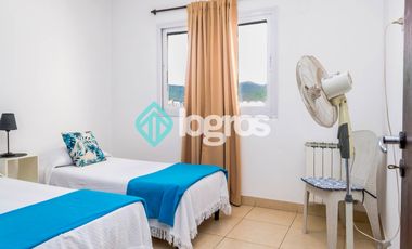 Departamento amoblado en venta de 2 dormitorios en Macrocentro