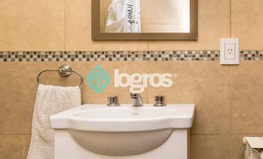 Departamento amoblado en venta de 2 dormitorios en Macrocentro