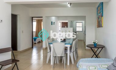 Departamento amoblado en venta de 2 dormitorios en Macrocentro
