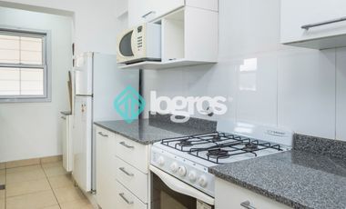 Departamento amoblado en venta de 2 dormitorios en Macrocentro